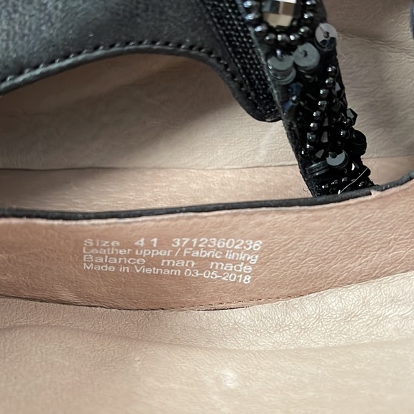 Dansko dress Mary Janes. Beaded strap. Burnished nubuck leather w/Scotchgard. - Picture 8 of 8